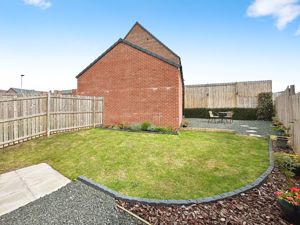 Photo 11- click for photo gallery